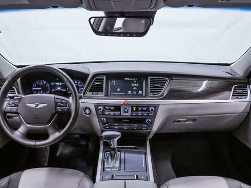 Used 2019 Genesis G80 3.8 image 15