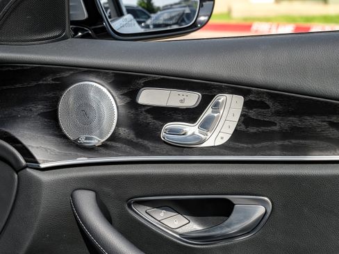 Used 2017 Mercedes-Benz E 300 image 47