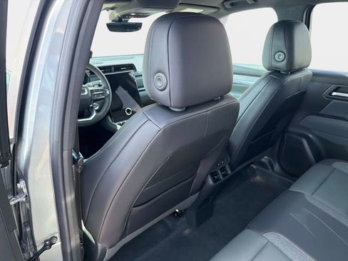 New 2026 GMC Terrain AT4 w/ Convenience Package III AWD/4WD image 13