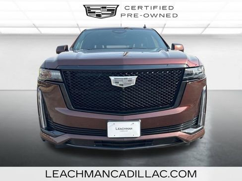 Used 2023 Cadillac Escalade Sport Platinum w/ LPO, ONYX Package image 10
