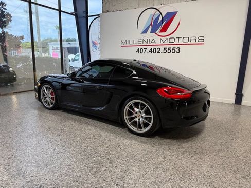 Used 2014 Porsche Cayman S RWD image 2
