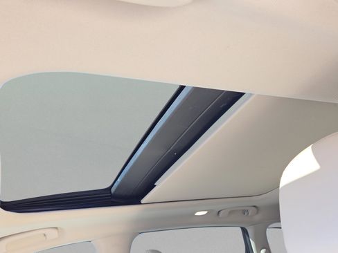 Used 2020 Nissan Murano Platinum image 22