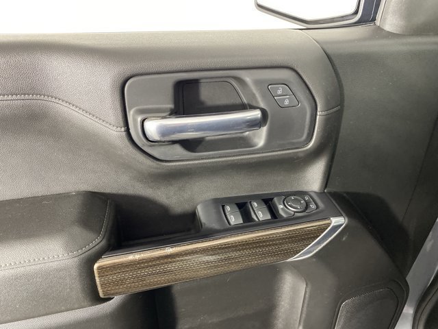 Used 2019 Chevrolet Silverado 1500 RST w/ All-Star Edition AWD/4WD image 14