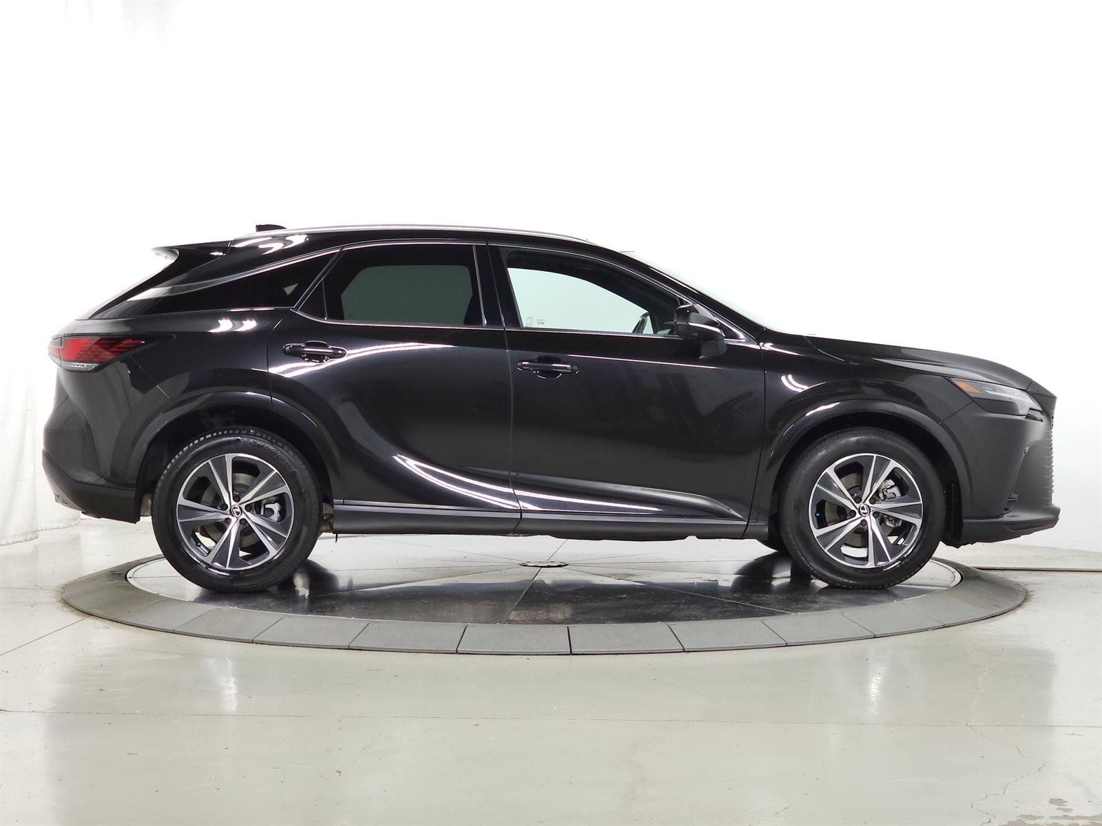 Certified 2024 Lexus RX 350 Premium w/ Convenience Package AWD/4WD image 11