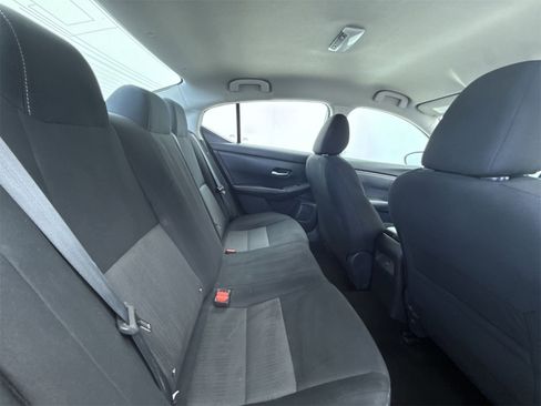 Used 2023 Nissan Sentra SV image 30