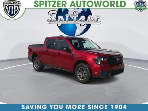 Used 2025 Ford Maverick XLT w/ Equipment Group 302A AWD/4WD image 3