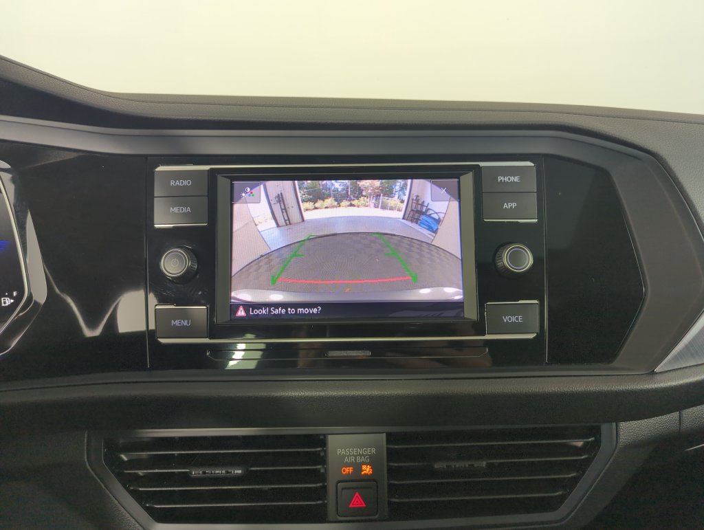 Used 2024 Volkswagen Jetta SE FWD image 25