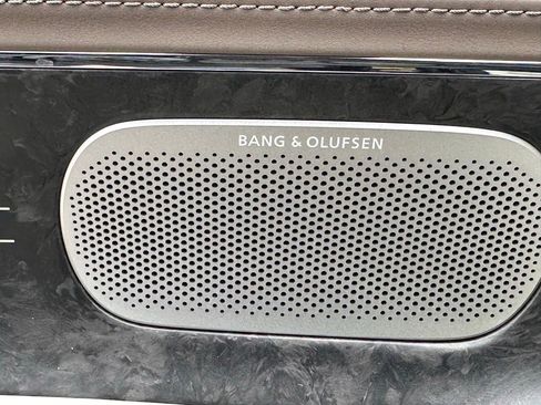 Used 2025 Genesis G90 3.5T image 22