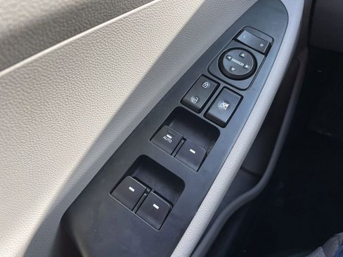 Used 2020 Hyundai Tucson Value image 24