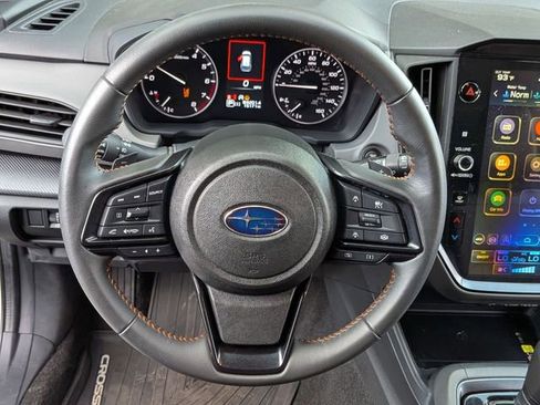 Used 2025 Subaru Crosstrek 2.5i Limited AWD/4WD image 15