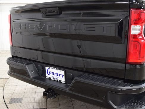 Used 2024 Chevrolet Silverado 1500 ZR2 image 24