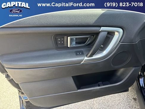 Used 2019 Land Rover Discovery Sport HSE AWD/4WD image 20