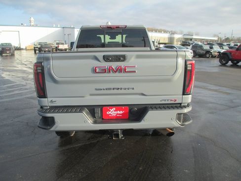 Certified 2024 GMC Sierra 2500 AT4 w/ AT4 Premium Plus Package image 6