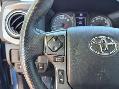 Used 2019 Toyota Tacoma TRD Sport image 24