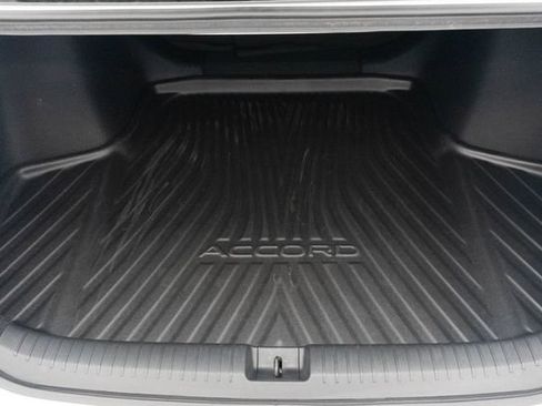 Used 2024 Honda Accord Sport image 13