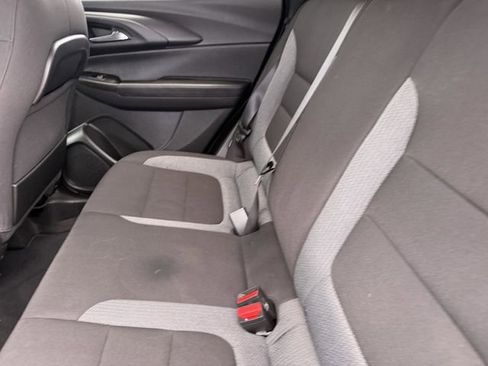 Used 2024 Chevrolet TrailBlazer LT FWD image 19