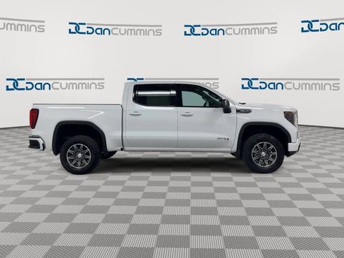 Used 2025 GMC Sierra 1500 AT4 AWD/4WD image 9