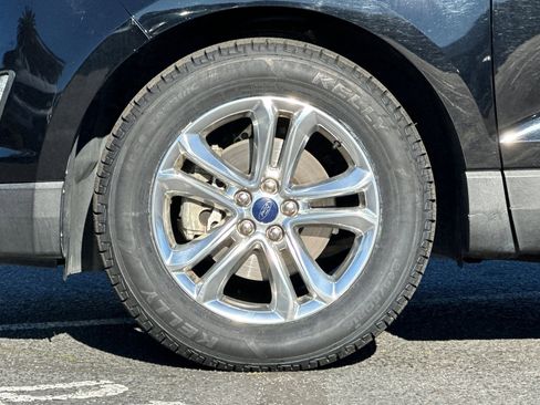 Used 2016 Ford Edge SEL w/ Equipment Group 201A image 27