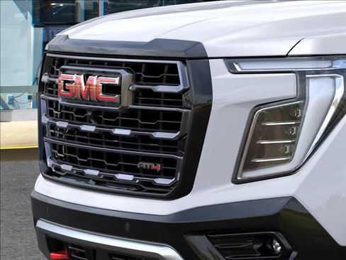 New 2026 GMC Yukon AT4 Ultimate AWD/4WD image 13