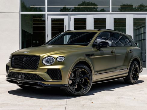 Used 2024 Bentley Bentayga image 27