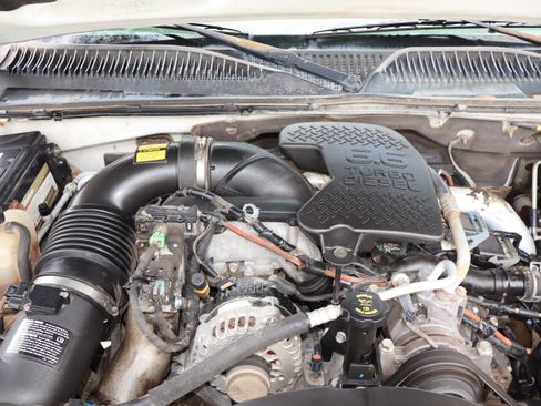 Used 2007 Chevrolet Silverado 2500 W/T w/ Heavy-Duty Power Package image 25