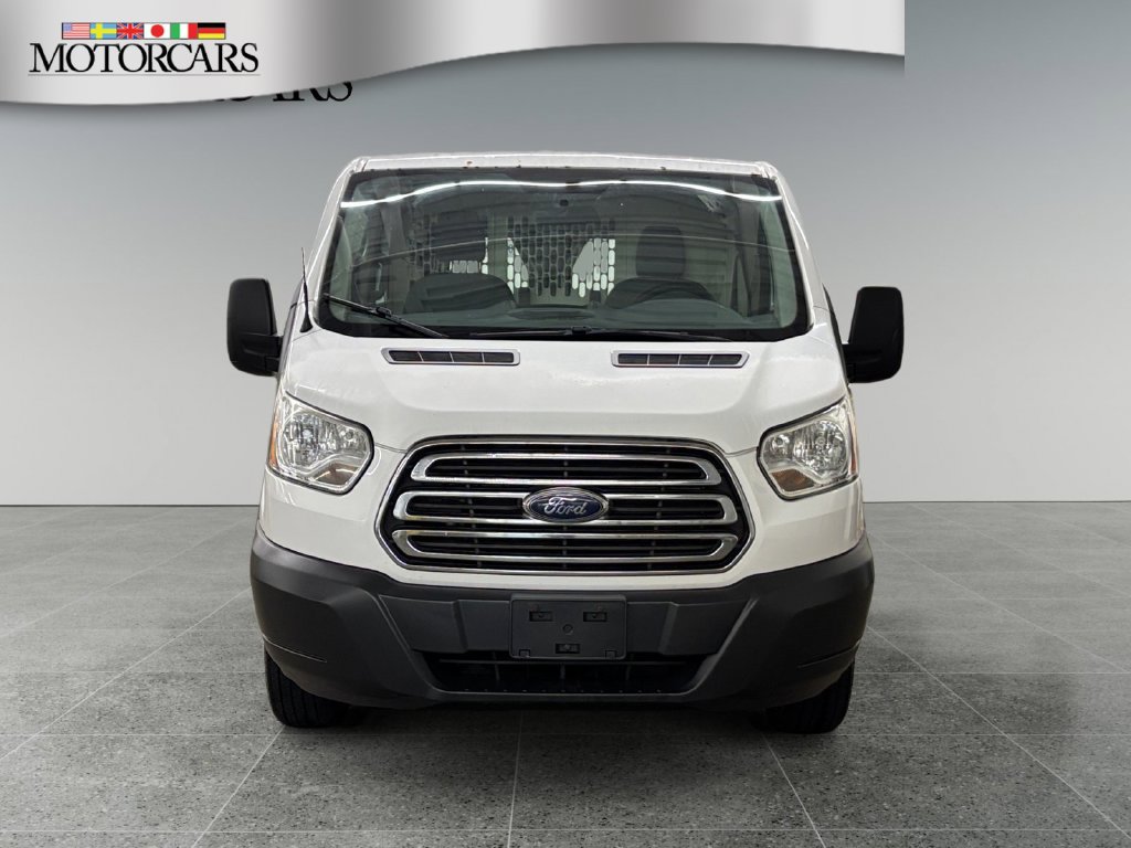 Used 2015 Ford Transit 250 130 Low Roof w/ Exterior Upgrade Package RWD image 8