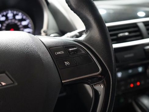 Used 2018 Mitsubishi Eclipse Cross SE image 20