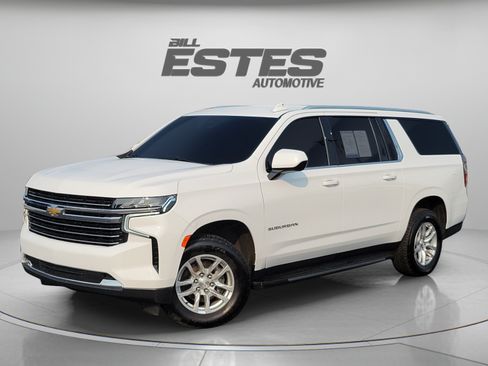 Used 2021 Chevrolet Suburban LT RWD image 1