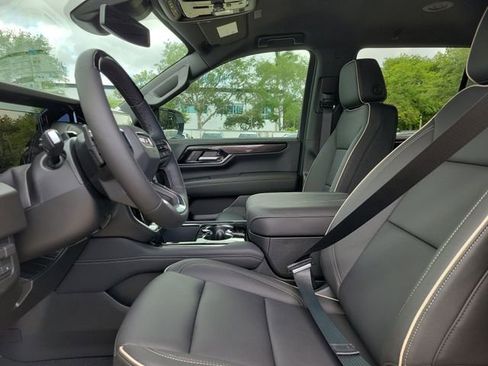 New 2026 GMC Yukon Elevation RWD image 8