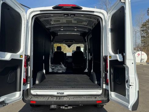 New 2026 Ford Transit 250 148 Medium Roof Extended AWD w/ Load Area Protection Package image 7