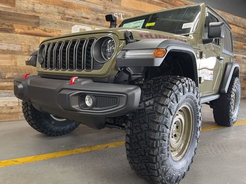 New 2026 Jeep Wrangler Rubicon AWD/4WD image 14