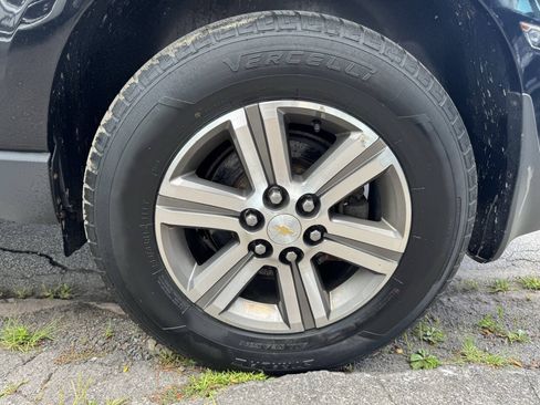 Used 2016 Chevrolet Traverse LT AWD/4WD image 10