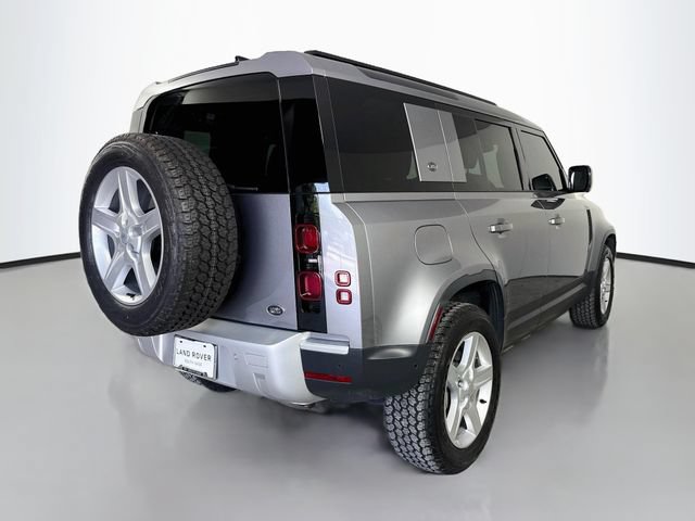 Used 2021 Land Rover Defender 110 SE AWD/4WD image 5