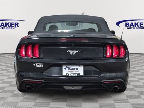 Used 2021 Ford Mustang Premium image 6