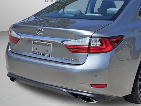 Used 2018 Lexus ES 350 w/ Premier Package FWD image 34