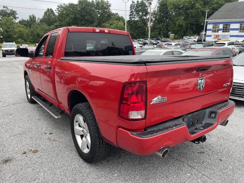 Used 2014 RAM 1500 Express AWD/4WD image 8