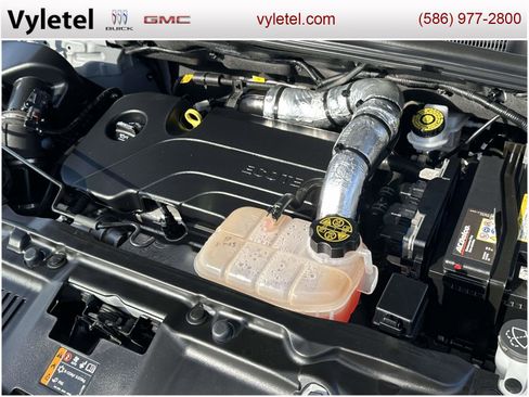 Certified 2022 Buick Encore Preferred w/ Safety Package II image 8