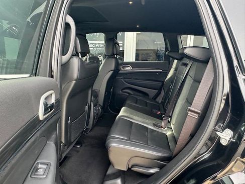 Used 2022 Jeep Grand Cherokee Limited w/ Trailer Tow Group IV image 19