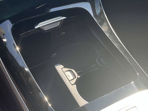 Certified 2024 Mercedes-Benz C 36 AMG S image 37
