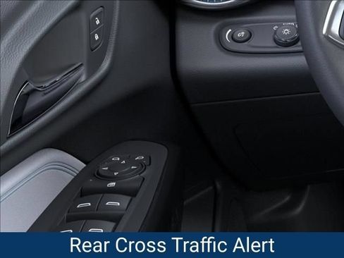 New 2026 Chevrolet Trax LT w/ Driver Confidence Package FWD image 25