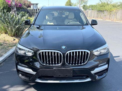 Used 2019 BMW X3 xDrive30i w/ Driving Assistance Package AWD/4WD image 4