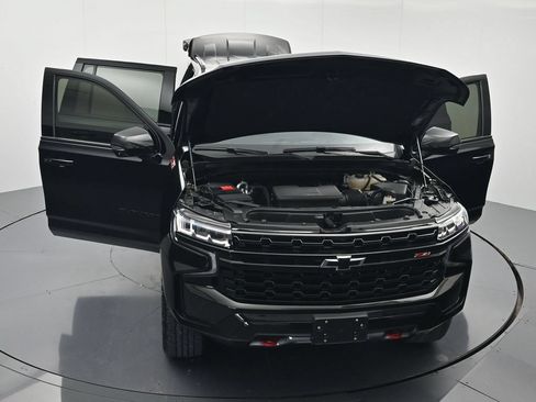 Used 2023 Chevrolet Suburban Z71 w/ Luxury Package AWD/4WD image 47
