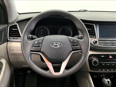 Used 2018 Hyundai Tucson SEL FWD image 5