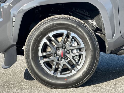 New 2025 Toyota Tacoma TRD Sport image 32