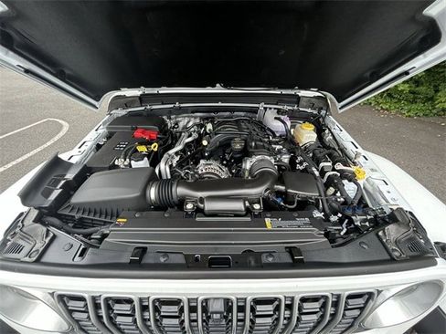 New 2025 Jeep Wrangler Unlimited Sahara image 10