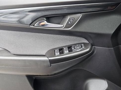 Used 2024 Chevrolet TrailBlazer LS w/ LS Confidence Package FWD image 27