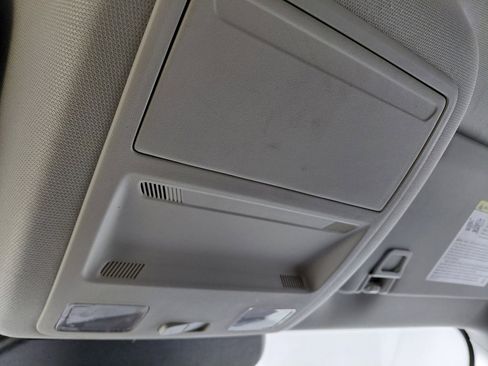 Certified 2022 Ford Escape Titanium image 36