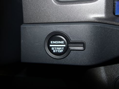 New 2026 Ford Bronco Badlands AWD/4WD image 9