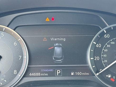 Used 2023 INFINITI QX50 Luxe w/ Cargo Package image 18