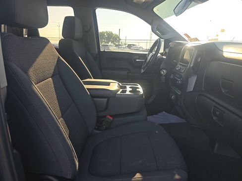 Used 2020 Chevrolet Silverado 1500 Custom Trail Boss w/ Custom Convenience Package AWD/4WD image 13